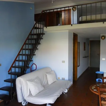 Con Piscina E Aria Condizionata Apartment