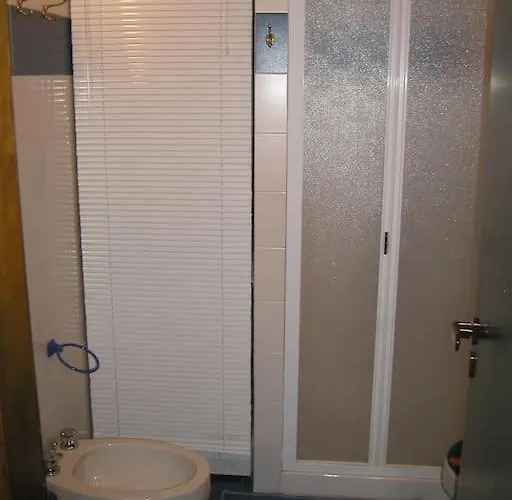 Con Piscina E Aria Condizionata *