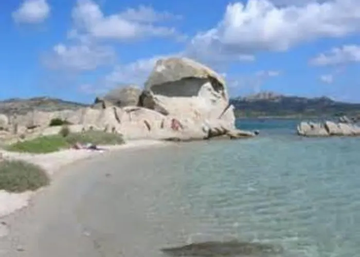 Con Piscina E Aria Condizionata